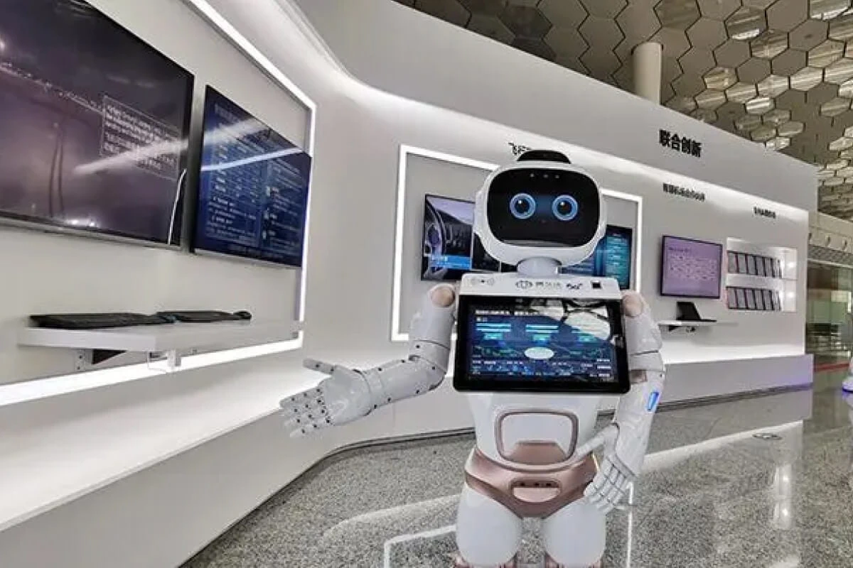 smart reception, robot provides intelligent explanation and reception